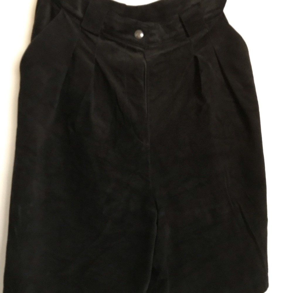 Genuine suede leather shorts